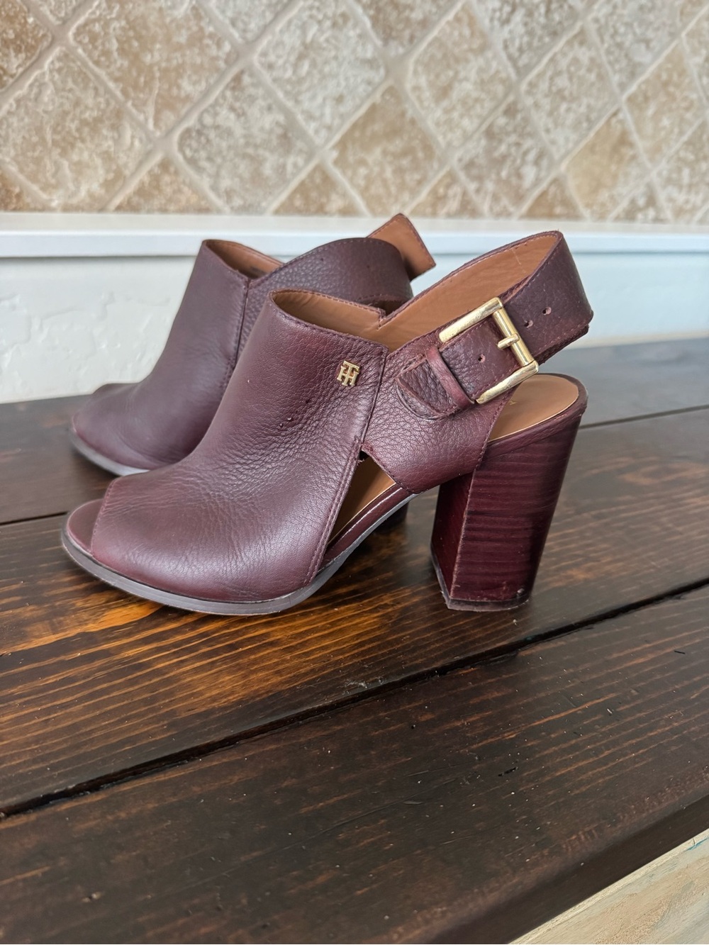 Tommy Hilfiger Cognac Leather Peep-Toe Block Heel Sandals